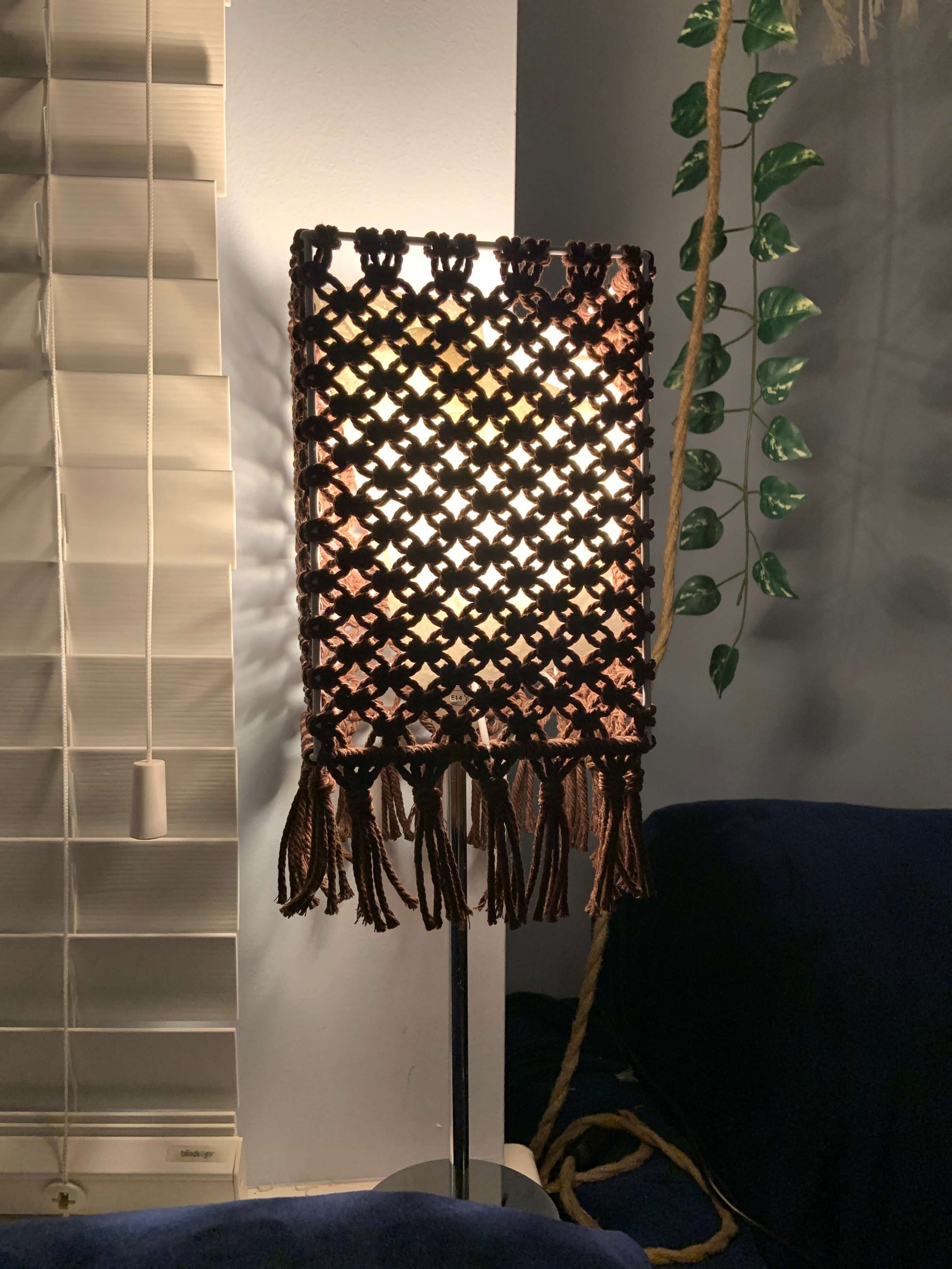 Lattice Glow – Handwoven Macramé Lamp Cover for Cozy Ambience - StylishKnots