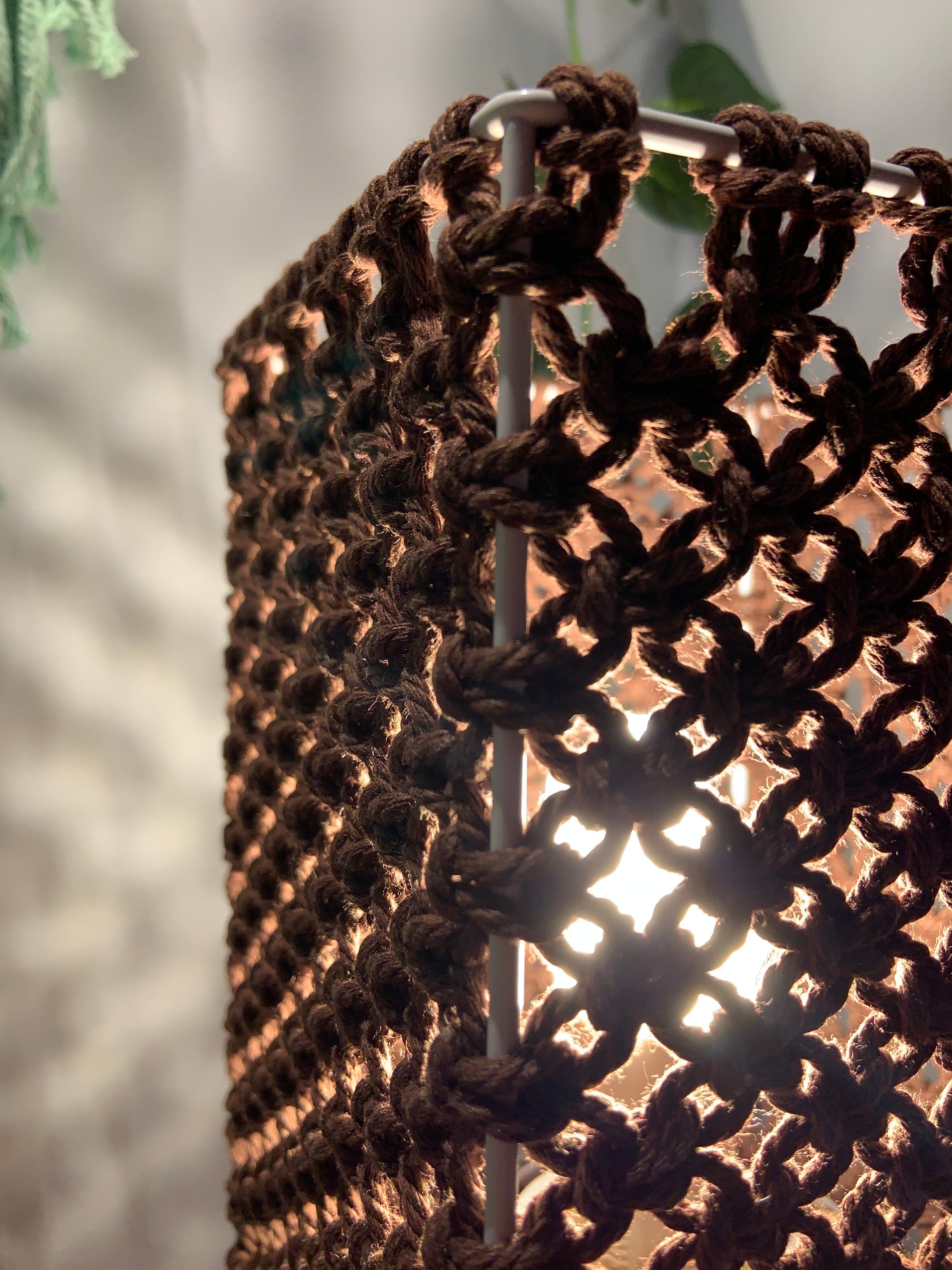 Lattice Glow – Handwoven Macrame Lamp Cover for Cozy Ambience