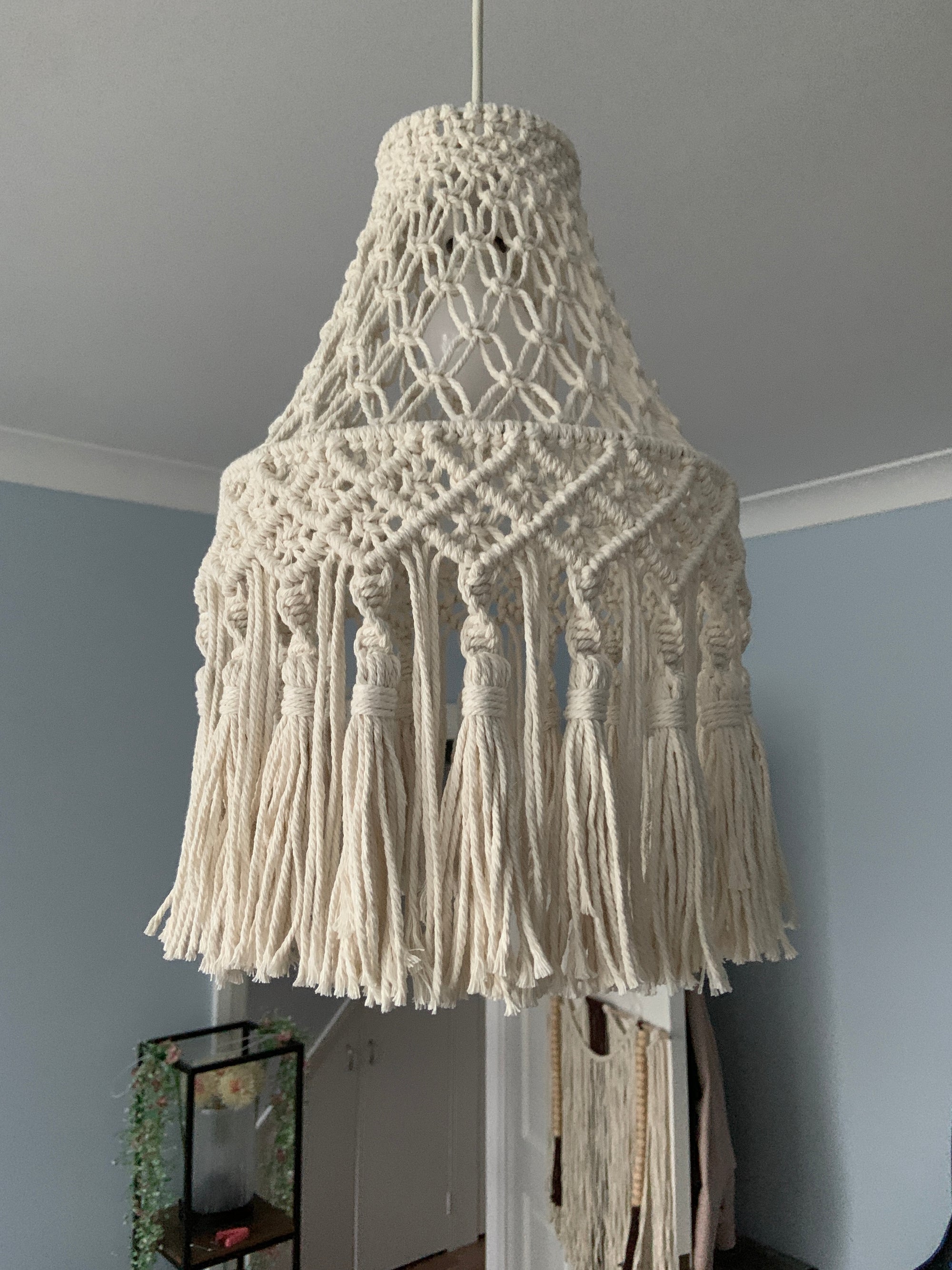 Elegant Macrame Pendant Lampshade – Handwoven Tassel Light Cover